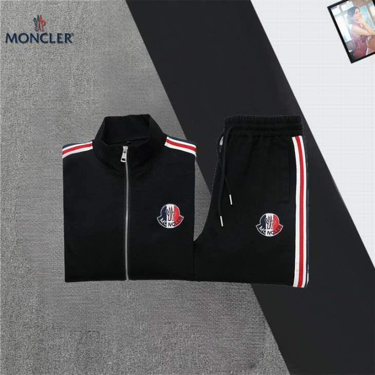 Picture of Moncler Sweater Suits _SKUMonclerM-3XL12yr0941321